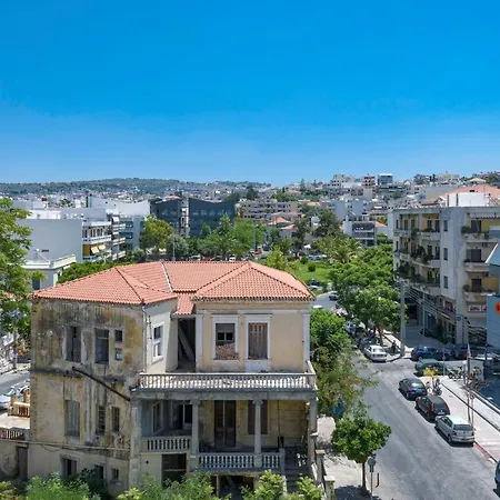 Aspasias Luxury Apartament